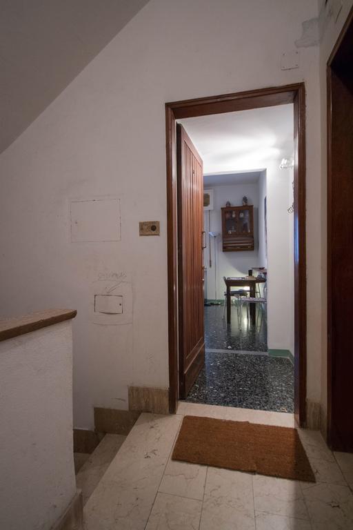 Barbadori Studio Apartment Флоренция Стая снимка